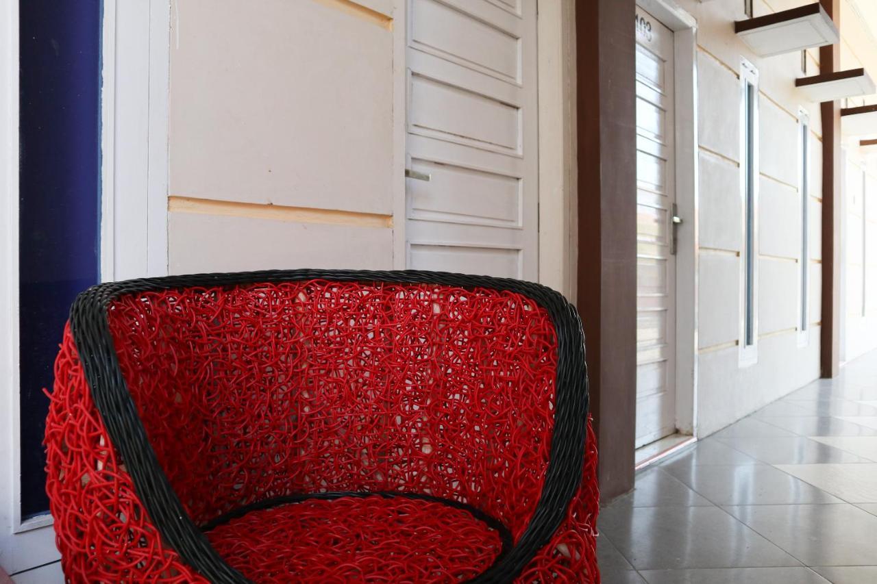 Oyo 2202 Delima Guest House Syariah Padang  Exteriör bild